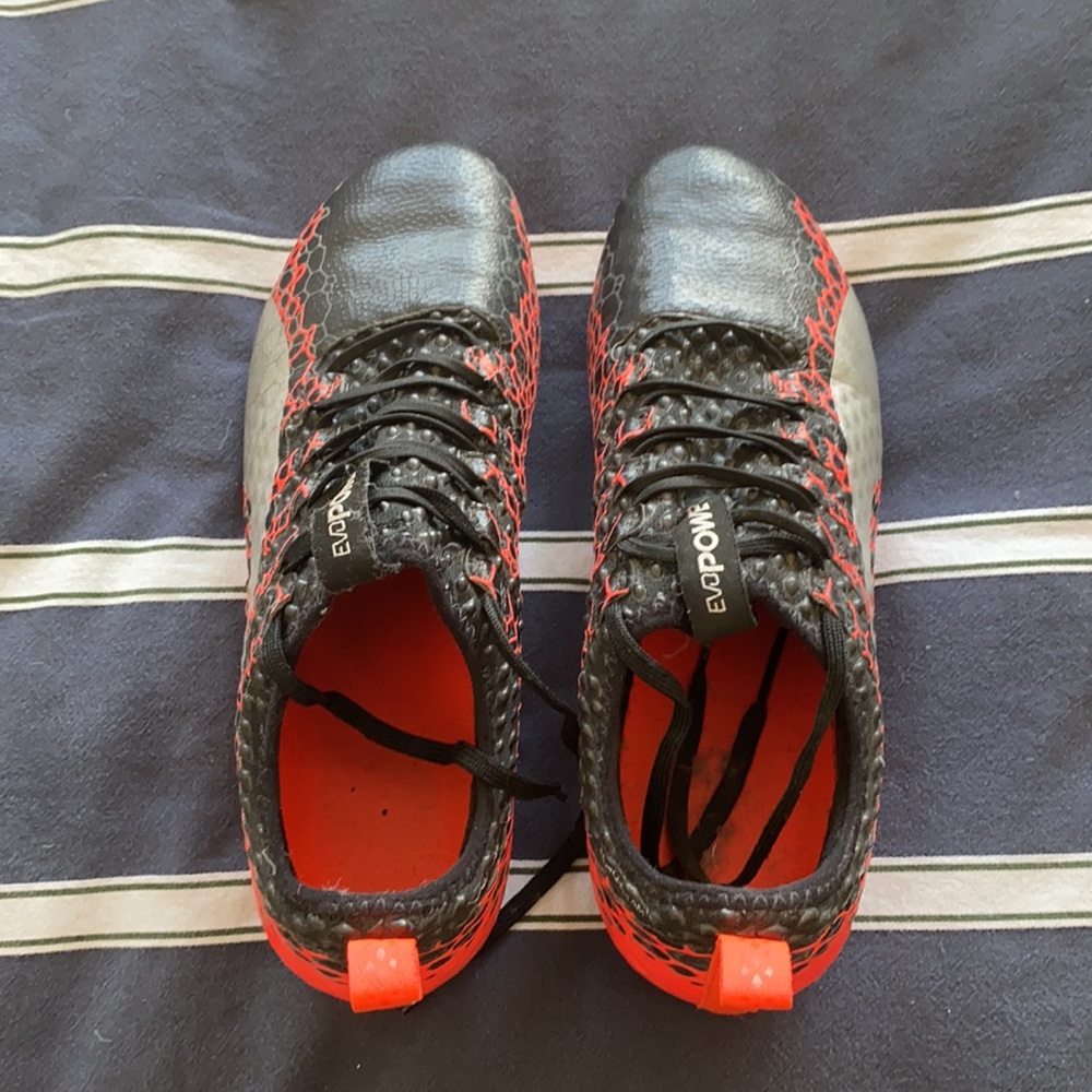 Puma EvoPower 3.1 soccer cleats. Used